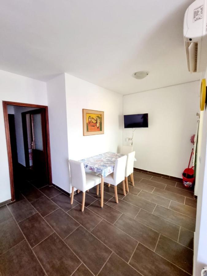Villa Baska Экстерьер фото